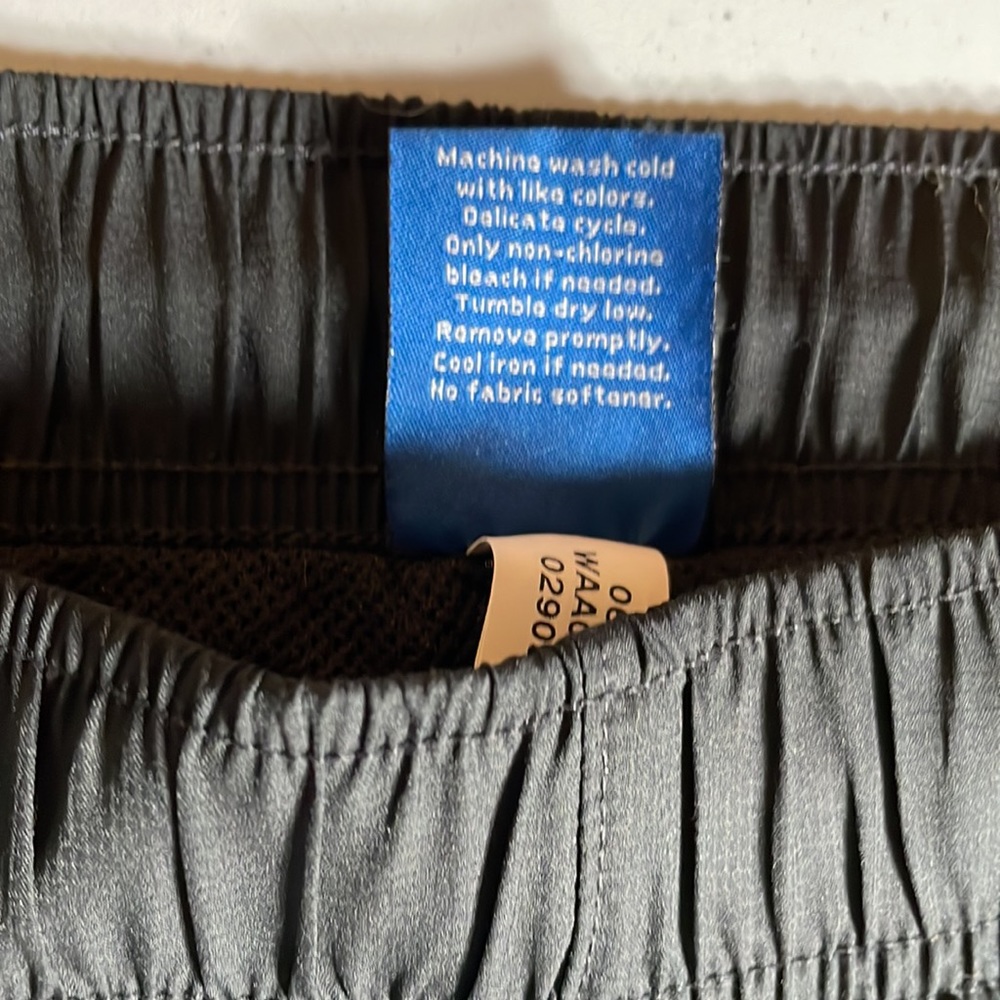 Women’s Reebok Track pants - Picture 4 of 9